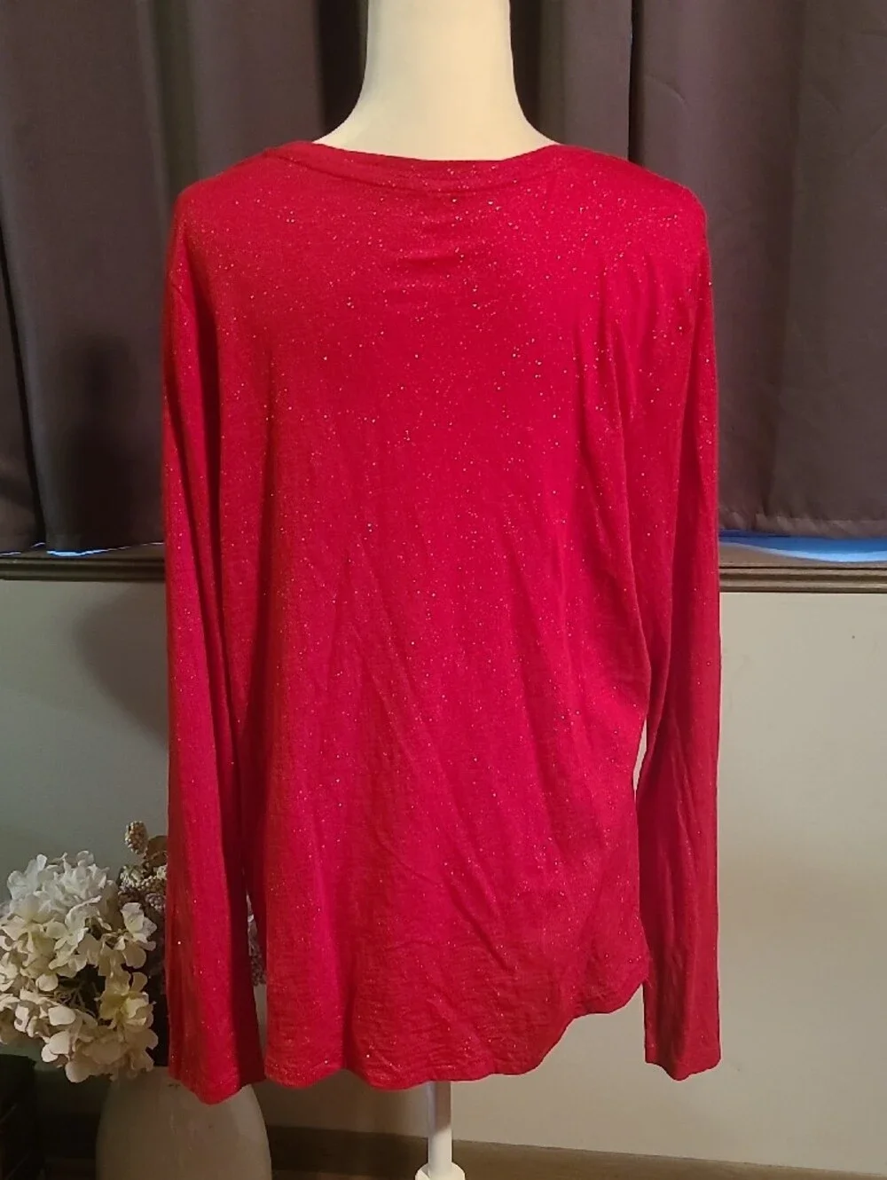 Sonoma Women's V-Neck Long Sleeve Top - Sparkly Red XL